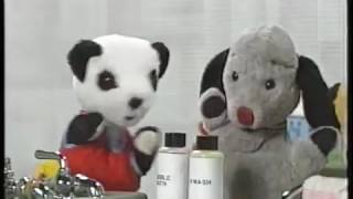 Learn with Sooty Start to Read VHS 1989 [upl. by Lallage913]