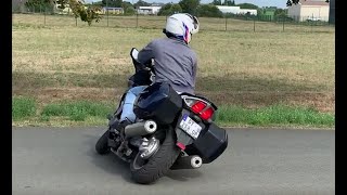 Maniabilité moto en Yamaha 1300 FJR [upl. by Eteragram]