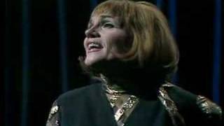 Gisela May sings Kurt Weill vaimusiccom [upl. by Doran686]