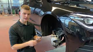 Ausbildung zum KfzMechatroniker PKW mwd [upl. by Bevon]