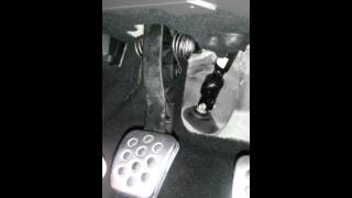 Vauxhall Insignia Clutch Pedal [upl. by Valene]