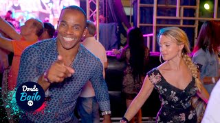 Bailando Casino Salsa Cubana en La Tropical  Los Van Van  Baila en Cuba 2019 [upl. by Nylkaj236]