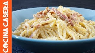 Pasta carbonara con nata [upl. by Leizahaj]