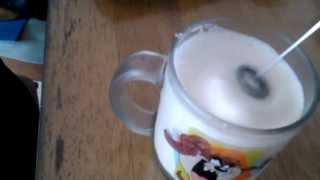 Aerolatte Review Frothing Cold Milk In Under 1 Minute [upl. by Rowen967]